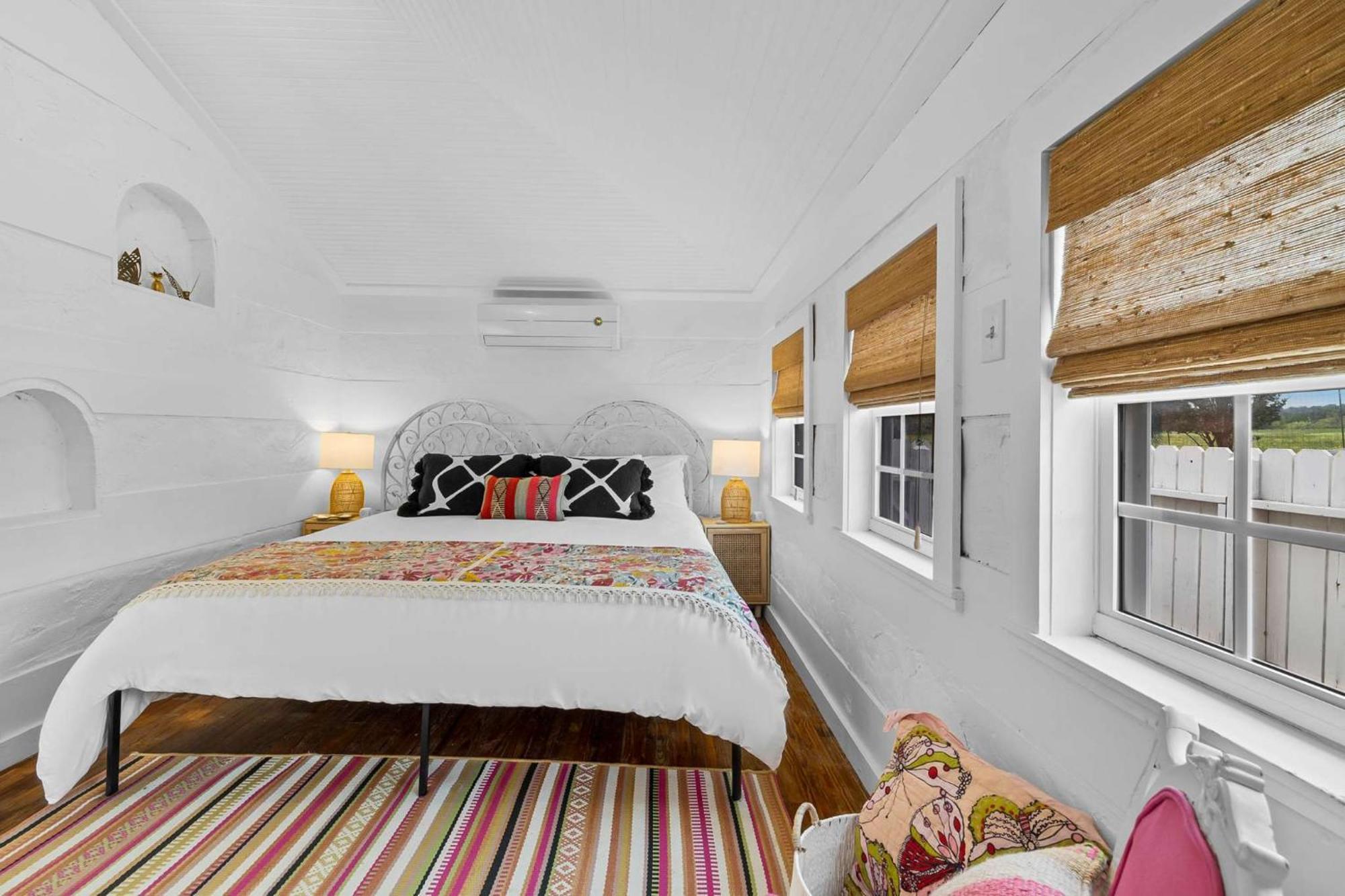 Pink Duchess - Mins To Main Hot Tub & Fire Pit Villa เฟรเดอริกส์เบิร์ก ภายนอก รูปภาพ